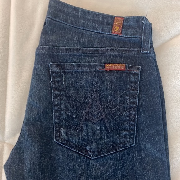 7 For All Mankind Flare Jeans. Size 27 x 33. - Picture 5 of 8